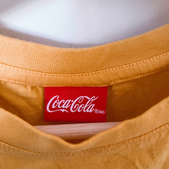 Coca Cola Retro cropped T-Shirt💛 - Picture 3 of 5